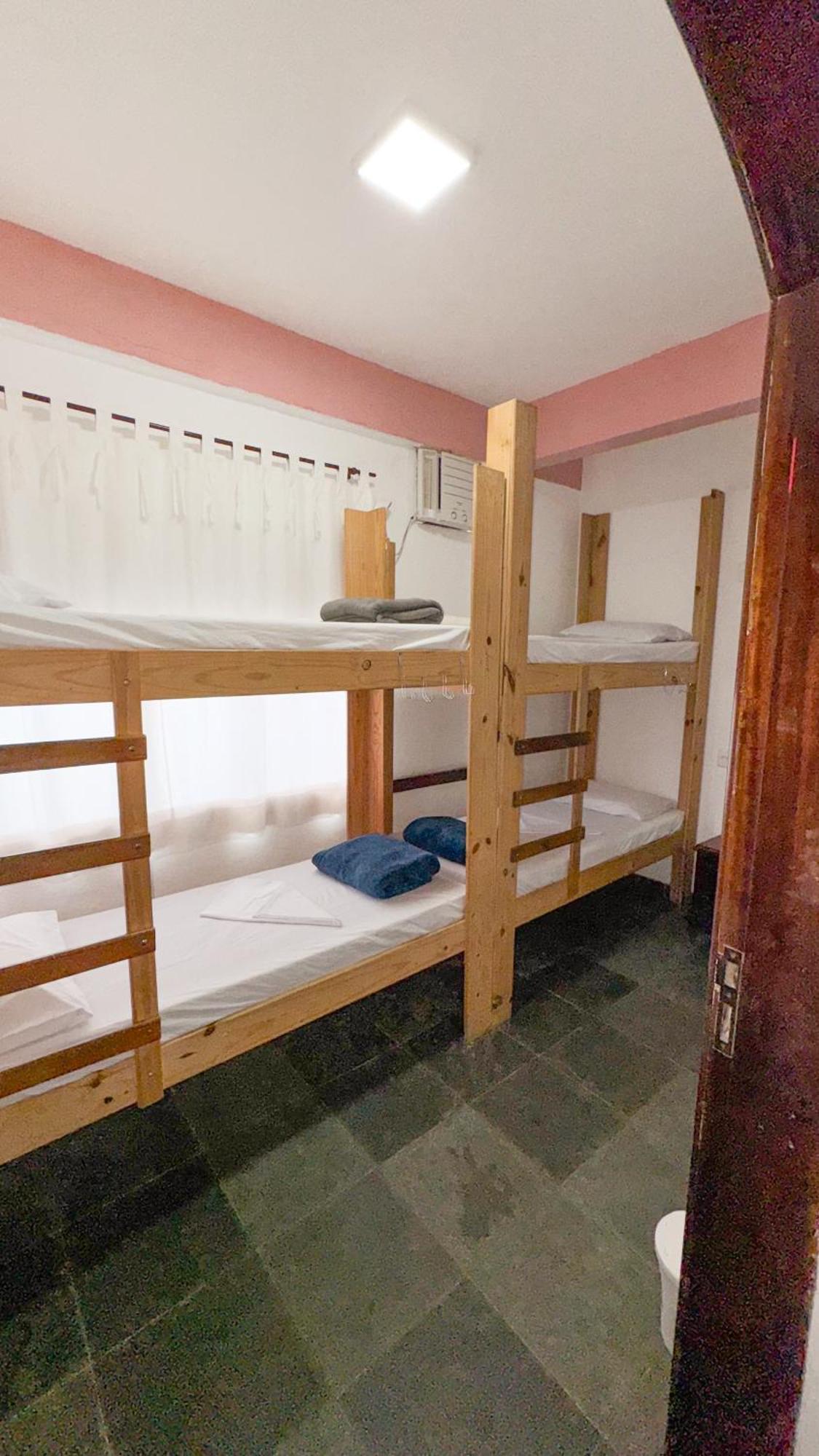 Ilha Grande Hostel *