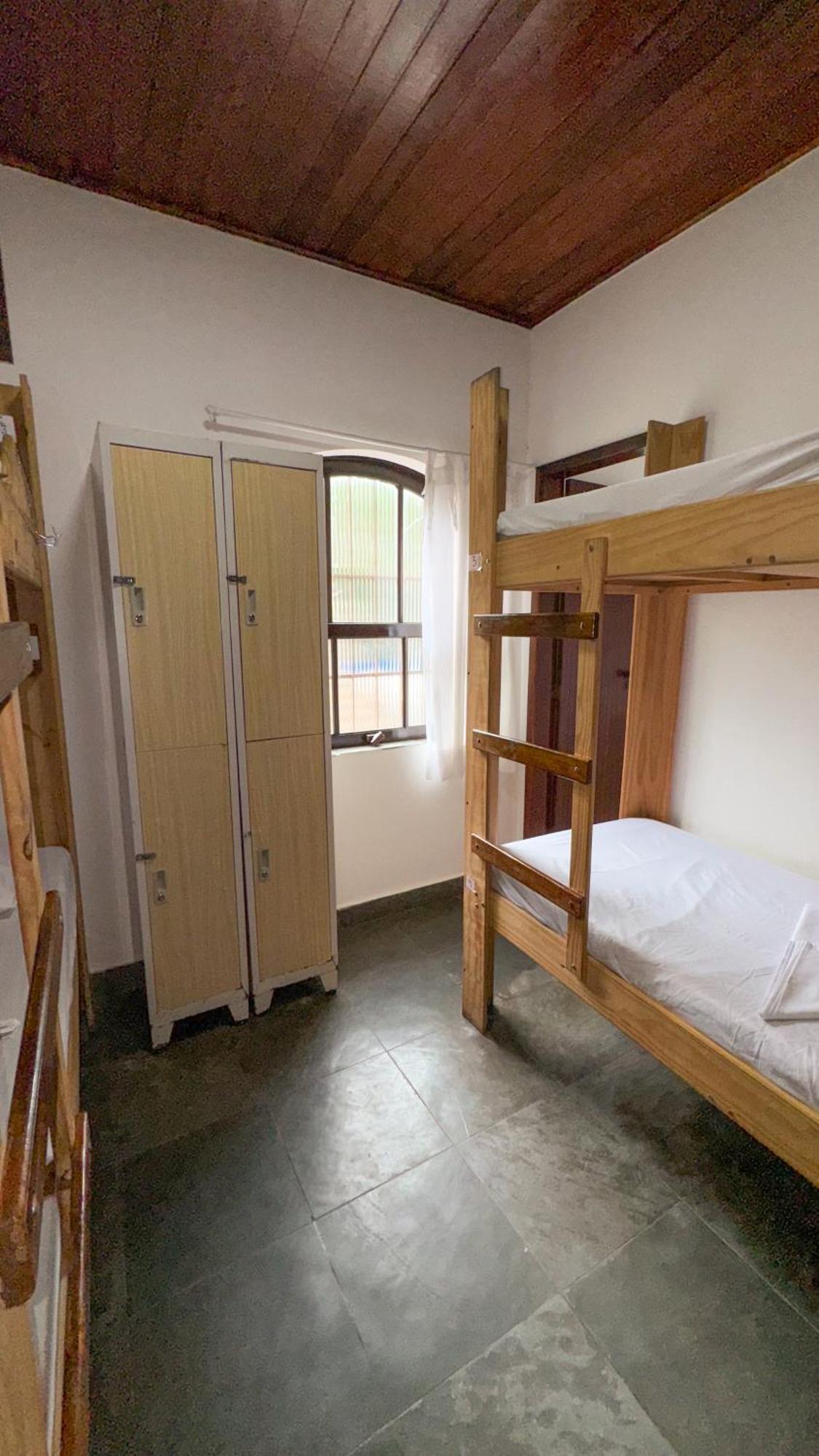 Ilha Grande Hostel 旅馆